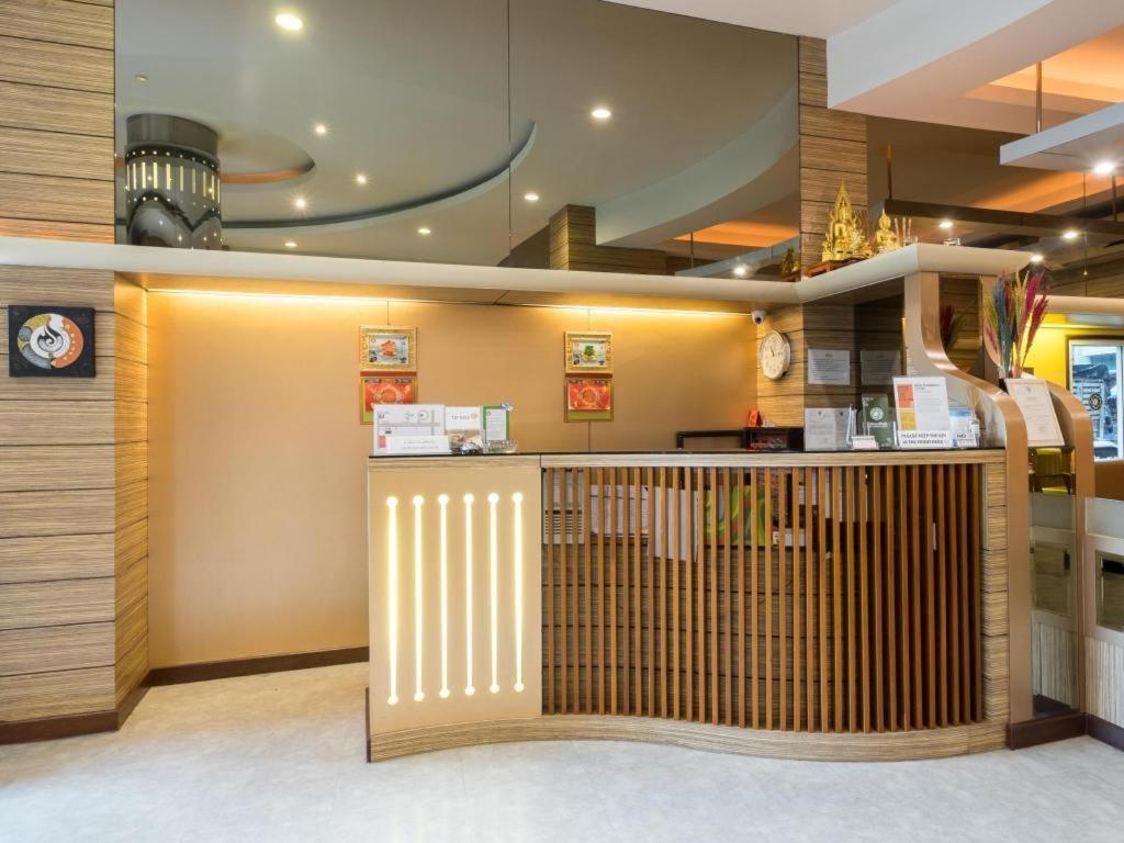 New Suanmali Hotel Bangkok Exterior foto