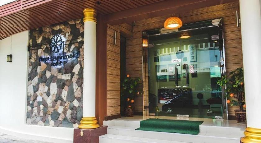 New Suanmali Hotel Bangkok Exterior foto